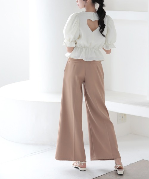 MERAKI(メラキ)の「セミワイドタックパンツ(その他パンツ・レディース・ベージュ/ブラック/ライトグレー/アイボリー・S/M)」の7枚目の写真