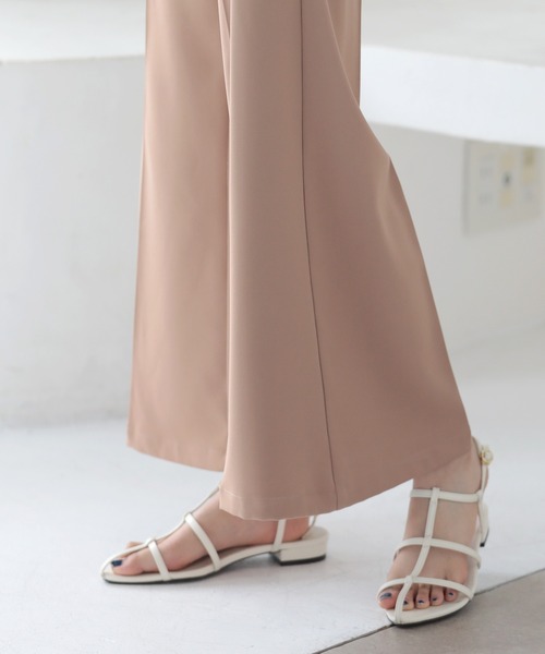 MERAKI(メラキ)の「セミワイドタックパンツ(その他パンツ・レディース・ベージュ/ブラック/ライトグレー/アイボリー・S/M)」の11枚目の写真