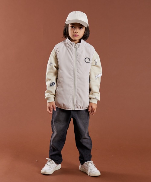 PAIRMANON STREET（ペアマノンストリート）の「【PAIRMANON STREET】モチーフ 胸刺繍 中綿 パディング シームレス ベスト（ベスト・キッズ・ベージュ/ブラック/オフホワイト・120/90/140/160/130/150/110/100）」の22枚目の写真