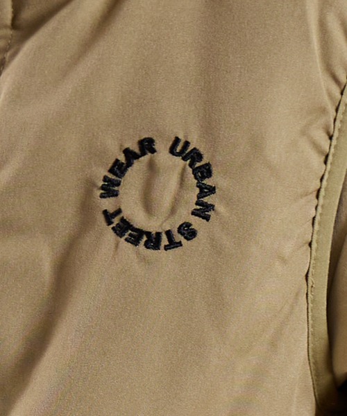 PAIRMANON STREET（ペアマノンストリート）の「【PAIRMANON STREET】モチーフ 胸刺繍 中綿 パディング シームレス ベスト（ベスト・キッズ・ベージュ/ブラック/オフホワイト・120/90/140/160/130/150/110/100）」の19枚目の写真