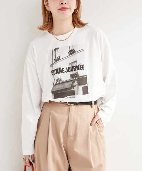 B.C STOCK（ベーセーストック）の「MCL/エムシーエル 別注 フォトプリントロンT（Tシャツ/カットソー・レディース・ホワイト×ホワイト/ホワイト系その他/ホワイト・FREE）」の2枚目の写真