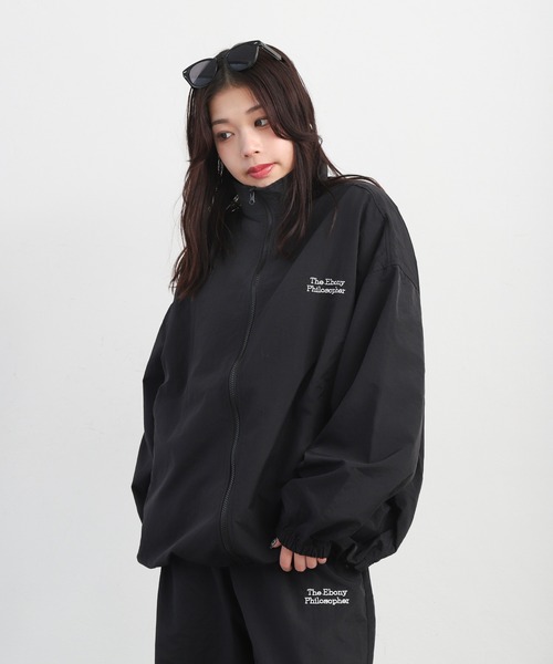 ZIP FIVE(ジップファイブ)の「【ZIP FIVE】 ワンポイント刺繍 ドローコード内蔵 ナイロン トラックジャケット 【セットアップ可能】(ナイロンジャケット・メンズ・ネイビー/チャコール/ブルー/ブラック・MEDIUM/LARGE)」の16枚目の写真