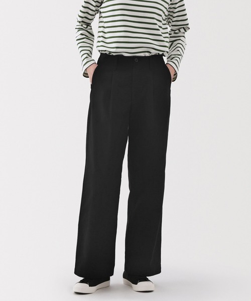 無印良品（ムジルシリョウヒン）の「婦人　ムラ糸　チノタックワイドパンツ（その他パンツ・レディース・ダークグレー/ダークベージュ/ブラック/アイボリー・S/M/L/XL）」の3枚目の写真