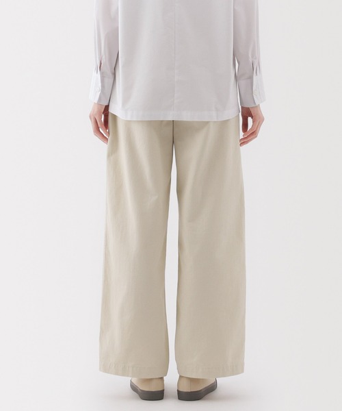 無印良品（ムジルシリョウヒン）の「婦人　ムラ糸　チノタックワイドパンツ（その他パンツ・レディース・ダークグレー/ダークベージュ/ブラック/アイボリー・S/M/L/XL）」の7枚目の写真