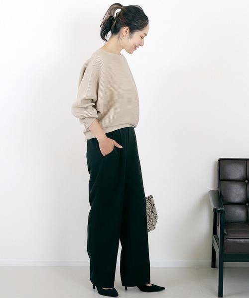 Aletta vita(アレッタビータ)の「エステルスパンタックセミワイドパンツ(その他パンツ・レディース・ブラック/ライトベージュ/ブラウン・M/TALL)」の7枚目の写真