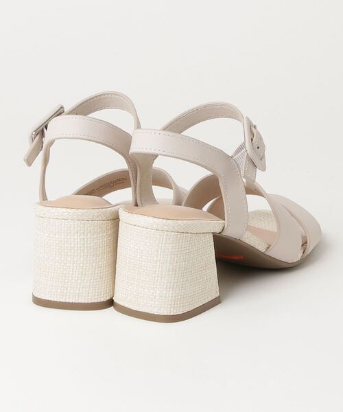 ROCKPORT（ロックポート）の「【WOMEN】GEORJE／ジョージ ストラップサンダル（サンダル・レディース・オフホワイト・25.0cm/24.5cm/24.0cm/23.5cm/23.0cm/22.5cm）」の2枚目の写真