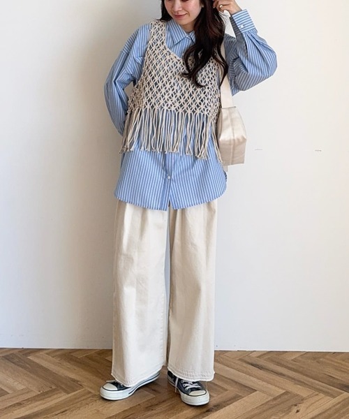 Green Parks(グリーンパークス)の「タックワイドデニムパンツ(デニムパンツ・レディース・ブルー系その他/ホワイト/ブラック・FREE)」の10枚目の写真