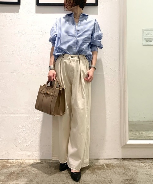 Green Parks(グリーンパークス)の「タックワイドデニムパンツ(デニムパンツ・レディース・ブルー系その他/ホワイト/ブラック・FREE)」の22枚目の写真