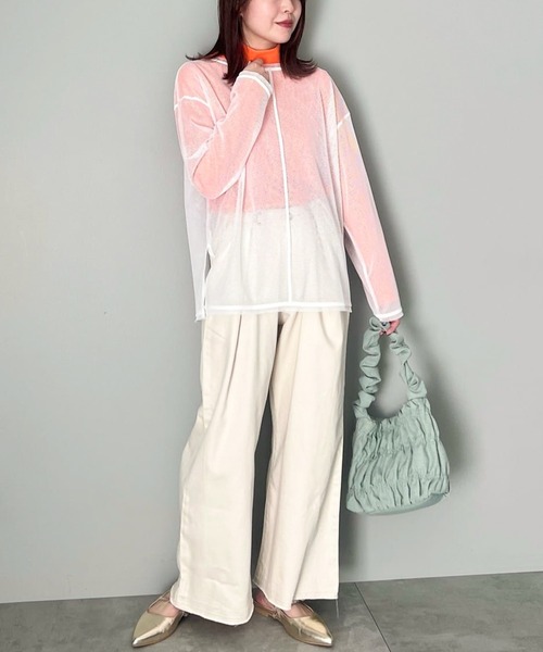 Green Parks(グリーンパークス)の「タックワイドデニムパンツ(デニムパンツ・レディース・ブルー系その他/ホワイト/ブラック・FREE)」の8枚目の写真