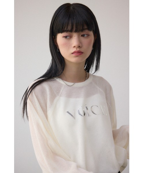AZUL by moussy(アズールバイマウジー)の「シアーロゴニットトップス(Tシャツ/カットソー・レディース・アイボリー/ブラック・FREE)」の3枚目の写真