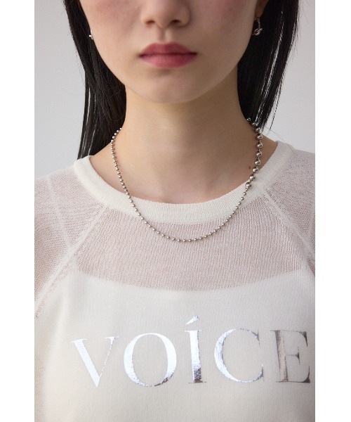 AZUL by moussy(アズールバイマウジー)の「シアーロゴニットトップス(Tシャツ/カットソー・レディース・アイボリー/ブラック・FREE)」の9枚目の写真