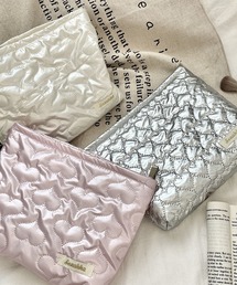 VIBGYOR（ヴィブジョー）の「urbanfemine./大容量メタリックポーチ U7425（ポーチ）」