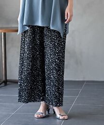 ポケット付きプリントプリーツパンツ