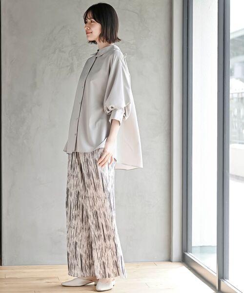 rps(アールピーエス)の「ポケット付きプリントプリーツパンツ(その他パンツ・レディース・アイボリー/ブラック/グリーン/ベージュ系その他/ネイビー/ブルー系その他2/ブラック系その他2・フリー)」の10枚目の写真