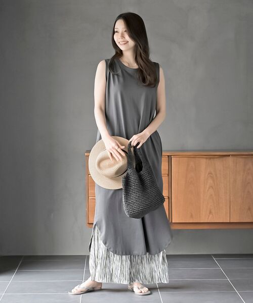 rps(アールピーエス)の「ポケット付きプリントプリーツパンツ(その他パンツ・レディース・アイボリー/ブラック/グリーン/ベージュ系その他/ネイビー/ブルー系その他2/ブラック系その他2・フリー)」の14枚目の写真