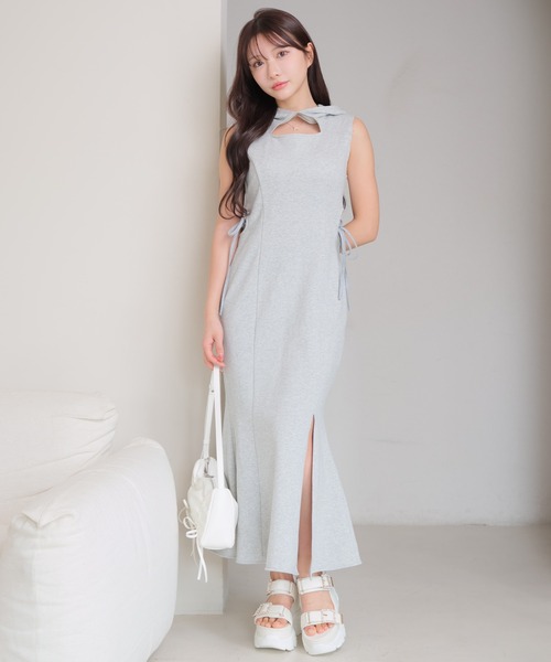 LIPSERVICE(リップサービス)の「フーディーマーメイドカットワンピース(ワンピース・レディース・ホワイト/ブラック/グレー・FREE)」の3枚目の写真