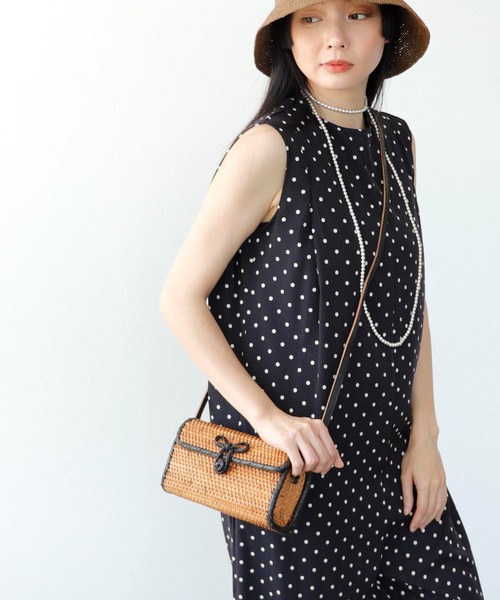 Three Four Time(スリーフォータイム)の「アタトリミング横長ショルダー(かごバッグ・レディース・ブラック/ナチュラル・FREE)」の10枚目の写真