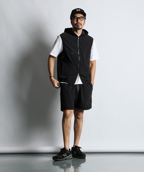 The DUFFER of ST.GEORGE（ザダファーオブセントジョージ）の「〔BLACK LABEL〕CORDURA RIPSTOP TRUCK VEST：セットアップ コーデュラリップストップ トラックベスト（ベスト・メンズ・ブラック・MEDIUM/LARGE/X-LARGE）」の3枚目の写真