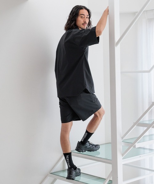HEREIAM（ヘレイアム）の「【HEREIAM MEN】花粉も雨もこれで解決！撥水/マルチフェイスシャツ（シャツ/ブラウス・メンズ・カモフラージュ/ブラック/ブルー系/レオパード・MEDIUM/LARGE）」の6枚目の写真