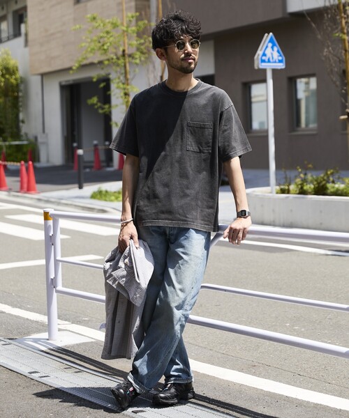 FREAK'S STORE(フリークスストア)の「リラックスフィット パウダー加工 ショートスリーブTシャツ(Tシャツ/カットソー・メンズ・ブラウン/レッド/ネイビー/パープル/チャコールグレー・MEDIUM/LARGE/SMALL)」の22枚目の写真