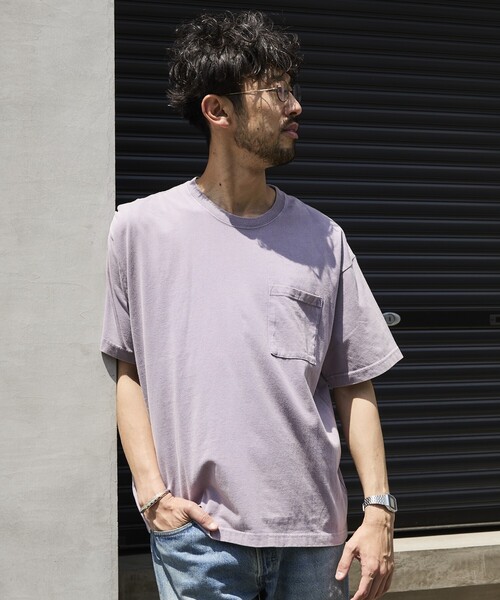 FREAK'S STORE(フリークスストア)の「リラックスフィット パウダー加工 ショートスリーブTシャツ(Tシャツ/カットソー・メンズ・ブラウン/レッド/ネイビー/パープル/チャコールグレー・MEDIUM/LARGE/SMALL)」の17枚目の写真