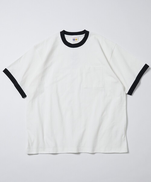 FREAK'S STORE(フリークスストア)の「HEAVY WEIGHT / ヘビーウェイト ショートスリーブクルーネック ポケットTシャツ/10.5オンス(Tシャツ/カットソー・メンズ・その他9/チャコールグレー/ブラック/ワインレッド/ベージュ/ライトグレー/ホワイト・LARGE/MEDIUM/SMALL)」の17枚目の写真