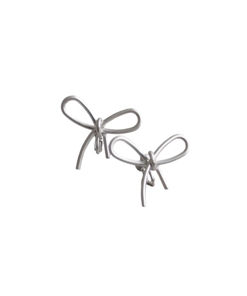 antiqua（アンティカ）の「マットリボンイヤリング（イヤリング・レディース・ゴールド/ブラック/シルバー・フリー）」の16枚目の写真