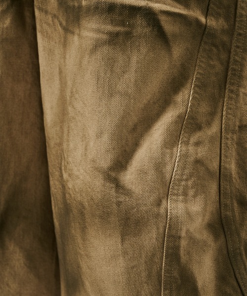 NVRFRGT(ネヴァーフォーゲット)の「3D TWISTED SHORTS(デニムパンツ・メンズ・ベージュ・1/2)」の6枚目の写真