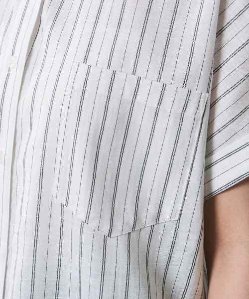 CHIC STYLE（シックスタイル）の「ストライプフレンチスリーブシャツ＜大きいサイズ有＞シックスタイル（シャツ/ブラウス・レディース・ホワイト系/ネイビー系・M/L/LL/3L/4L/5L）」の7枚目の写真