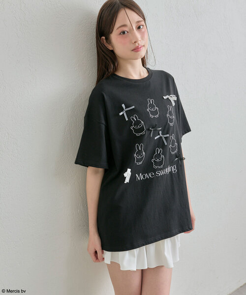 OLIVE des OLIVE(オリーブデオリーブ)の「miffy ribbon Big T(Tシャツ/カットソー・レディース・ホワイト/ブラック/オフホワイト・FREE)」の17枚目の写真