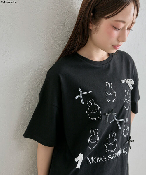 OLIVE des OLIVE(オリーブデオリーブ)の「miffy ribbon Big T(Tシャツ/カットソー・レディース・ホワイト/ブラック/オフホワイト・FREE)」の19枚目の写真
