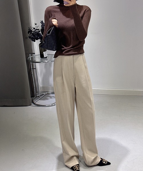 by LEGNA(バイレグナ)の「タックワイドパンツ(スラックス・レディース・ブラック/グレー/ブラウン/ベージュ・M-Regular/L-Regular/M-Long/L-Long)」の4枚目の写真