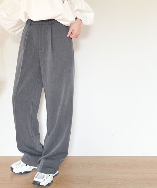 by LEGNA(バイレグナ)の「タックワイドパンツ(スラックス・レディース・ブラック/グレー/ブラウン/ベージュ・M-Regular/L-Regular/M-Long/L-Long)」の9枚目の写真