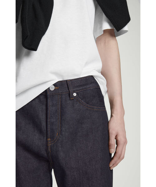 COS SIGNATURE　ロウセルビッジジーンズ ストレート SIGNATURE RAW SELVEDGE JEANS - STRAIGHT SIGNATUREロウ
