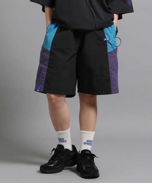 GEORGE'S(ジョージズ)の「スイッチングショートパンツ(その他パンツ・メンズ・ブラック/ネイビー・MEDIUM/LARGE)」の6枚目の写真