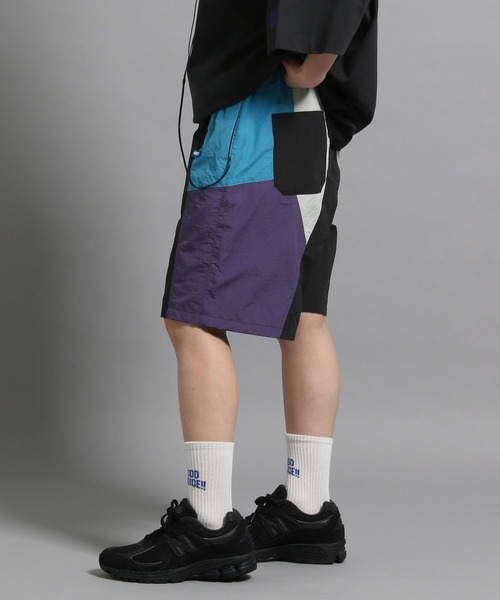 GEORGE'S(ジョージズ)の「スイッチングショートパンツ(その他パンツ・メンズ・ブラック/ネイビー・MEDIUM/LARGE)」の7枚目の写真