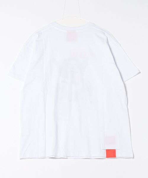 L.H.P（エルエイチピー）の「2113STUDIO/イイルイルサムスタジオ/Loose fit Tshirts Cupid on clo（Tシャツ/カットソー・レディース・ホワイト・F）」の2枚目の写真