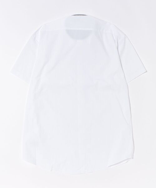 TOKYO SHIRTS(トウキョウシャツ)の「形態安定ノンアイロン ボタンダウン 半袖ビジネスワイシャツ(大きいサイズ)(ビジネスシャツ・メンズ・ホワイト・首回り45cm/首回り47cm)」の7枚目の写真