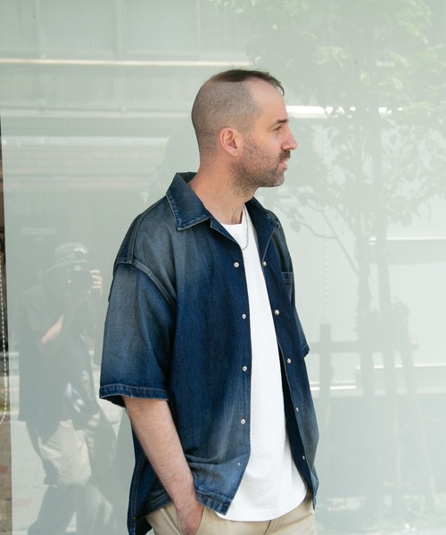 TMT(ティーエムティー)の「10oz DENIM SHORT SLEEVE SHIRTS(OVERSIZED)(Tシャツ/カットソー・メンズ・インディゴブルー/ライトインディゴブルー・FREE)」の8枚目の写真