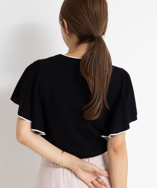 NOLLEY’S Sophi（ノーリーズソフィ）の「《手洗い可能》袖フリル配色プルオーバーニット（ニット/セーター・レディース・ホワイト/ブラック/サックスブルー・38）」の8枚目の写真