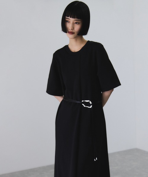 ADAM ET ROPE'（アダムエロペ）の「【サステナブル】ベルトコンビアシメワンピース（ワンピース・レディース・ブラック/ブラウン・FREE）」の15枚目の写真