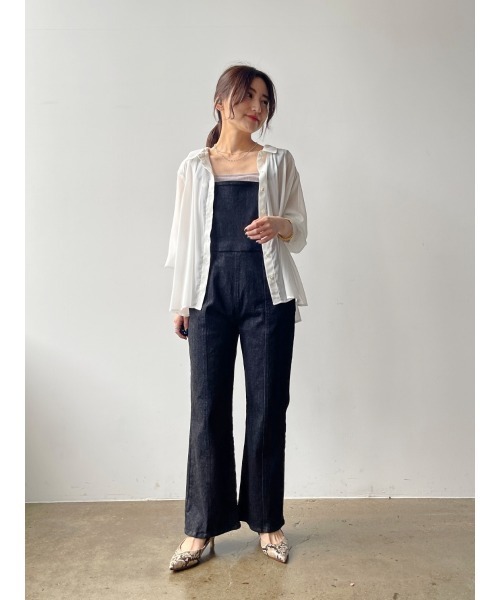COHINA（コヒナ）の「COHINA DENIM フレアサロペットパンツ 【低身長・小柄女性】（サロペット/オーバーオール・レディース・ネイビー・XS）」の3枚目の写真