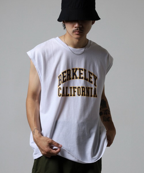 FUNALIVE（ファンアライブ）の「ワイドノースリーブTシャツ（タンクトップ・メンズ・ホワイト系2/ネイビー/ブラック系1/グリーン/ホワイト/ホワイト系1/ブラック系その他2/ブラック系その他3/ブラック系その他/ブラック・LL/M/L）」の2枚目の写真