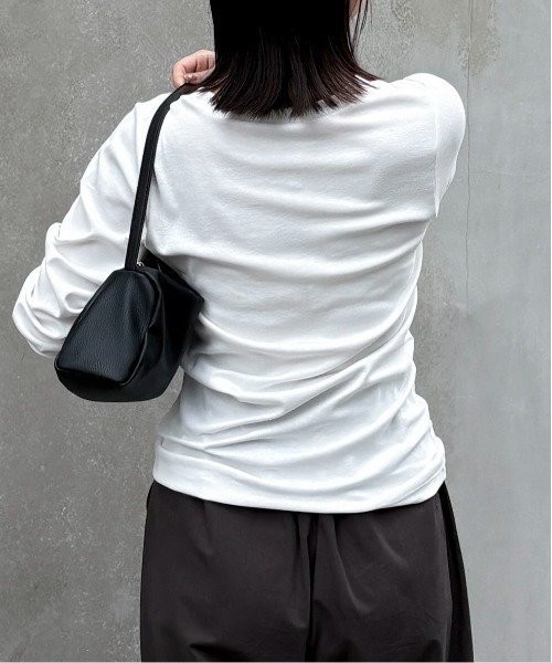 feepur（フェピュール）の「フライスホックロンTee（Tシャツ/カットソー・レディース・オフホワイト/ブラック・MEDIUM）」の20枚目の写真