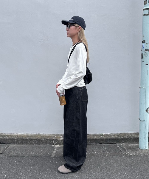 feepur（フェピュール）の「フライスホックロンTee（Tシャツ/カットソー・レディース・オフホワイト/ブラック・MEDIUM）」の7枚目の写真