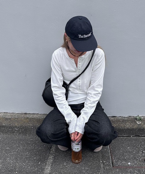 feepur（フェピュール）の「フライスホックロンTee（Tシャツ/カットソー・レディース・オフホワイト/ブラック・MEDIUM）」の10枚目の写真