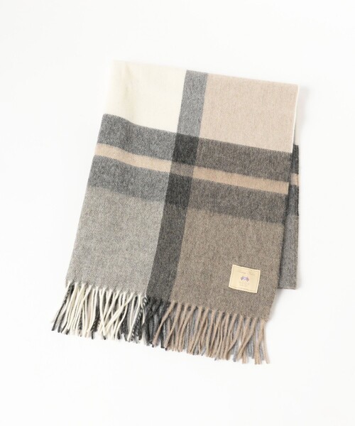 Ray BEAMS(レイビームス)の「MOON チェック ストール 25AW(マフラー・レディース・グレー/オフホワイト/ダークグリーン・ONE SIZE)」の6枚目の写真