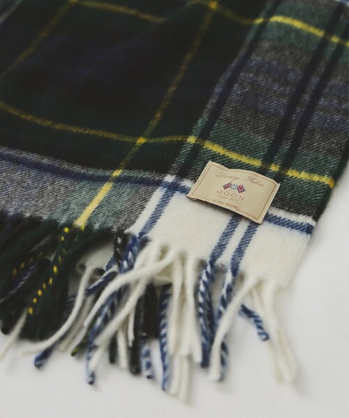 Ray BEAMS(レイビームス)の「MOON チェック ストール 25AW(マフラー・レディース・グレー/オフホワイト/ダークグリーン・ONE SIZE)」の13枚目の写真