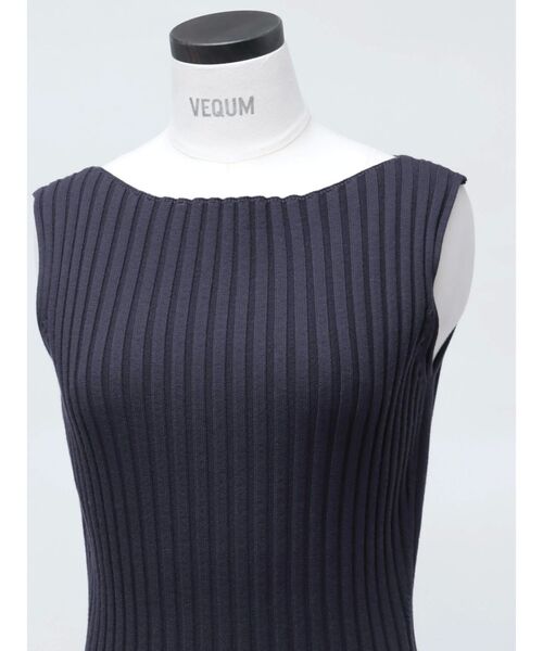 VEQUM(VEQUM)の「【VEQUM】WIDE RIB KNIT TT(ニット/セーター・レディース・ネイビー/ベージュ/ブラック・FREE)」の12枚目の写真