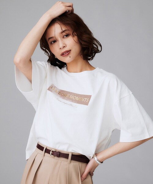 UNTITLED（アンタイトル）の「【コットン100/ゆったり/ショート丈/洗える】ベロアロゴTシャツ（Tシャツ/カットソー・レディース・ホワイト系8/ベージュ系/ホワイト系3・48/44/04/02/00）」の2枚目の写真